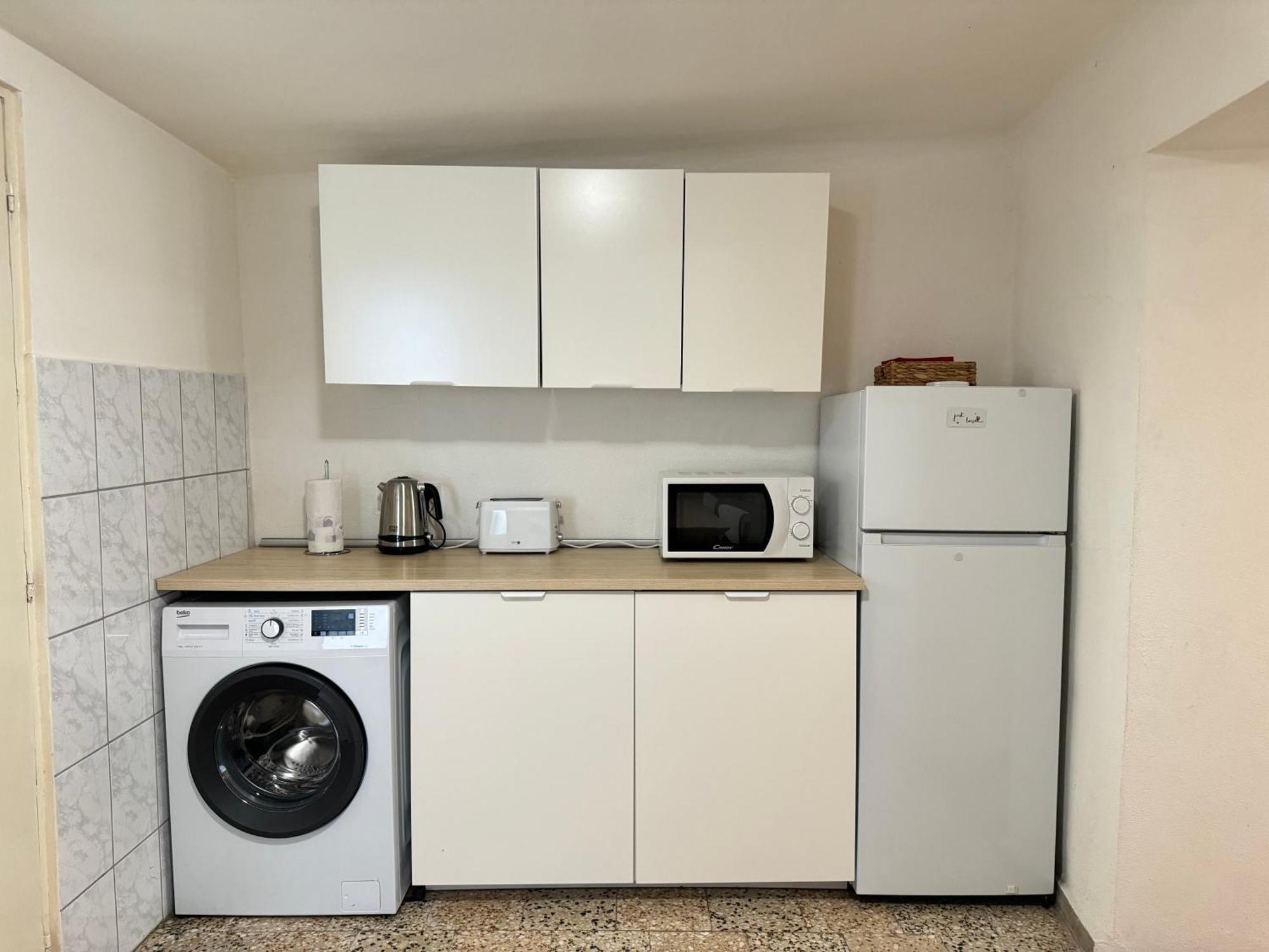 Charming Studio Ideal For Getaways Or Workations In Sibiu'S Medieval City Center Exterior photo